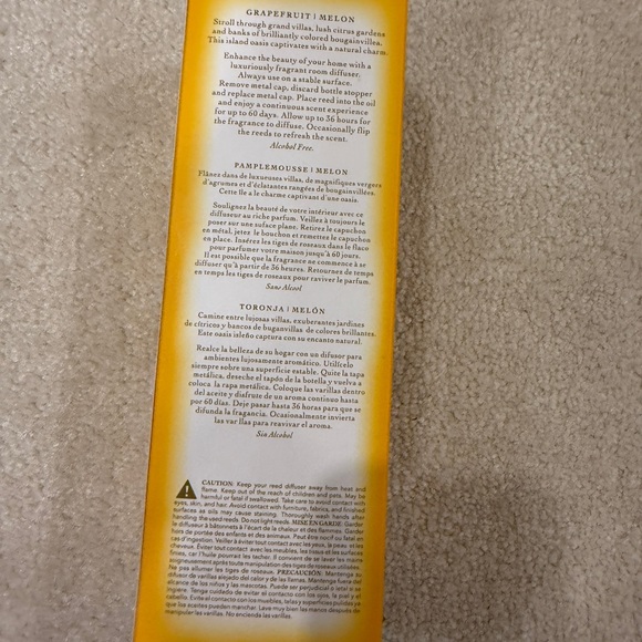 Tocca Grapefruit Melon Reed Diffuser - Picture 2 of 5